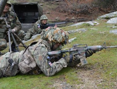 «Θερίζει» η ανεργία τους Έλληνες... αλλά δεν υπέβαλλαν αιτήσεις για 1.000 θέσεις στις Ενοπλες Δυνάμεις!